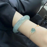 Load image into Gallery viewer, Jade bangle